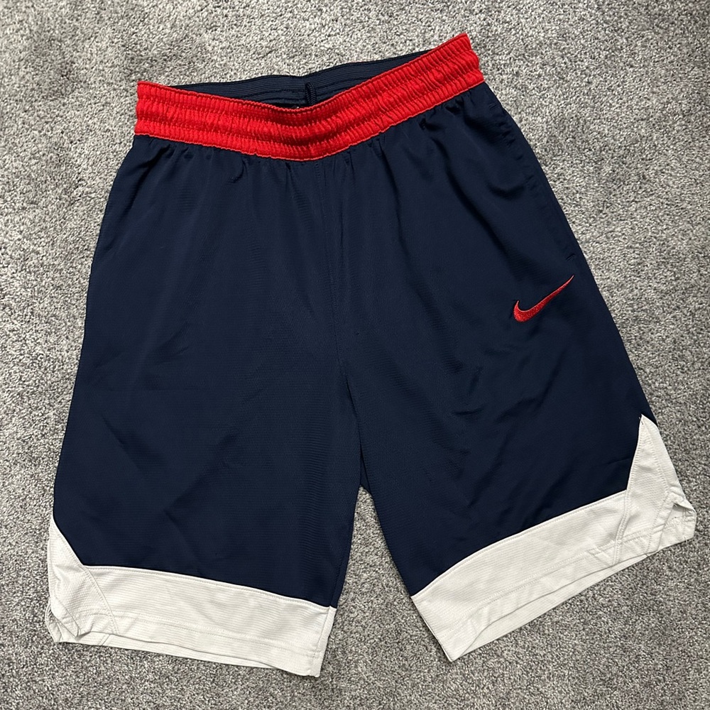Men’s Nike dri fit shorts